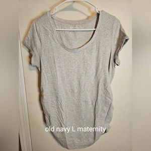 Maternity shirt | Old Navy | Large